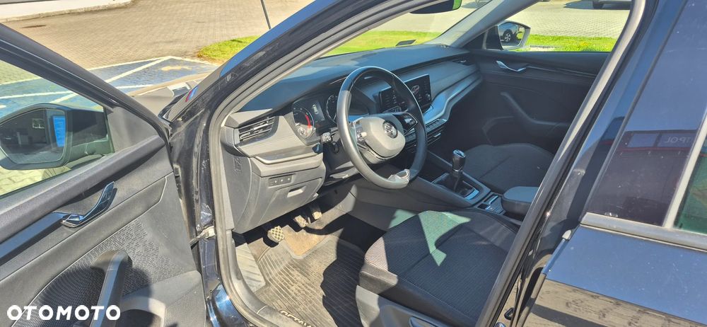 Skoda Octavia 1.5 TSI ACT Ambition - 11