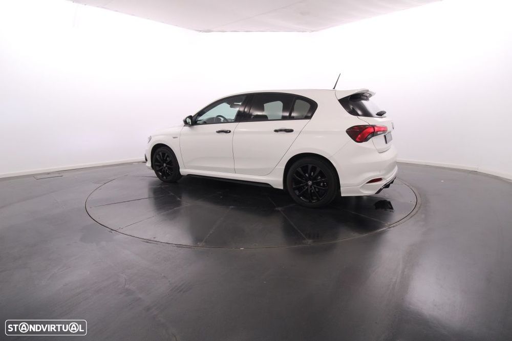 Fiat Tipo 1.3 M-Jet Street - 4