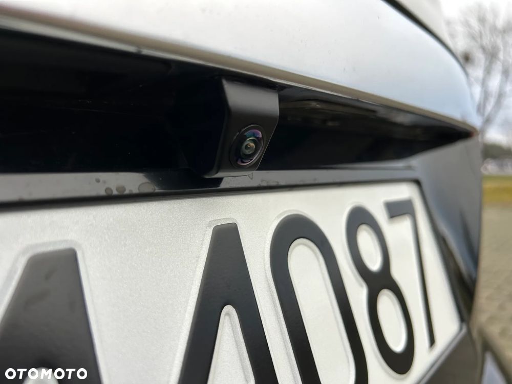 Ford S-Max 2.0 TDCi DPF Titanium X - 33