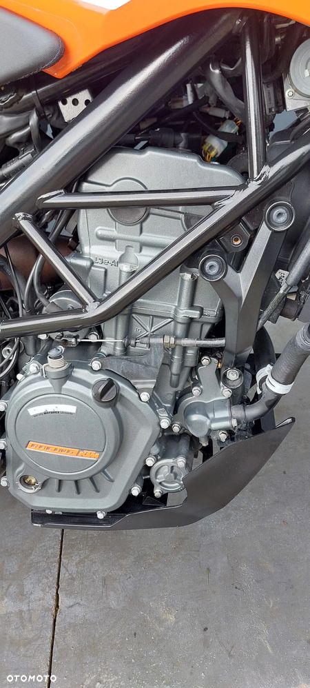 KTM Duke - 28