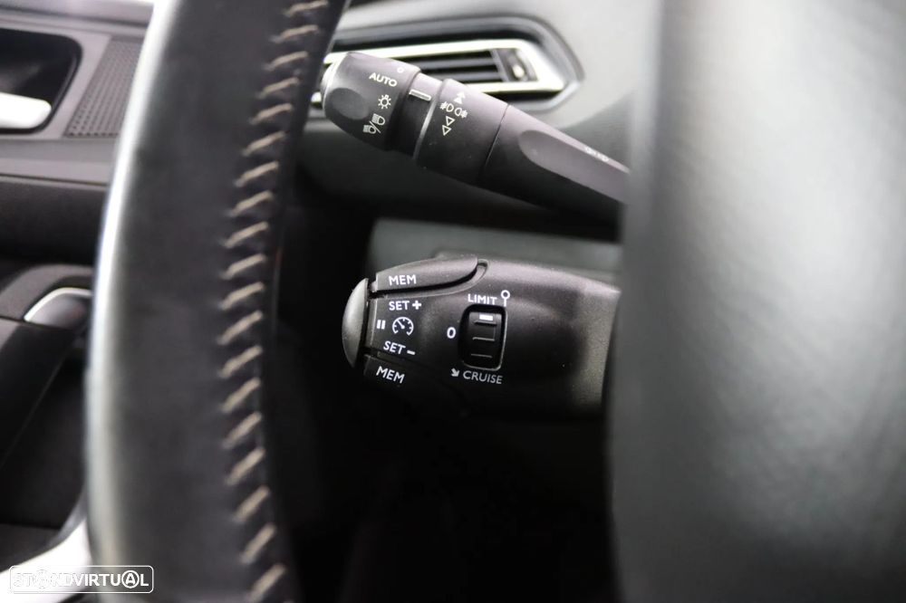 Peugeot 308 SW 1.2 PureTech Style - 10