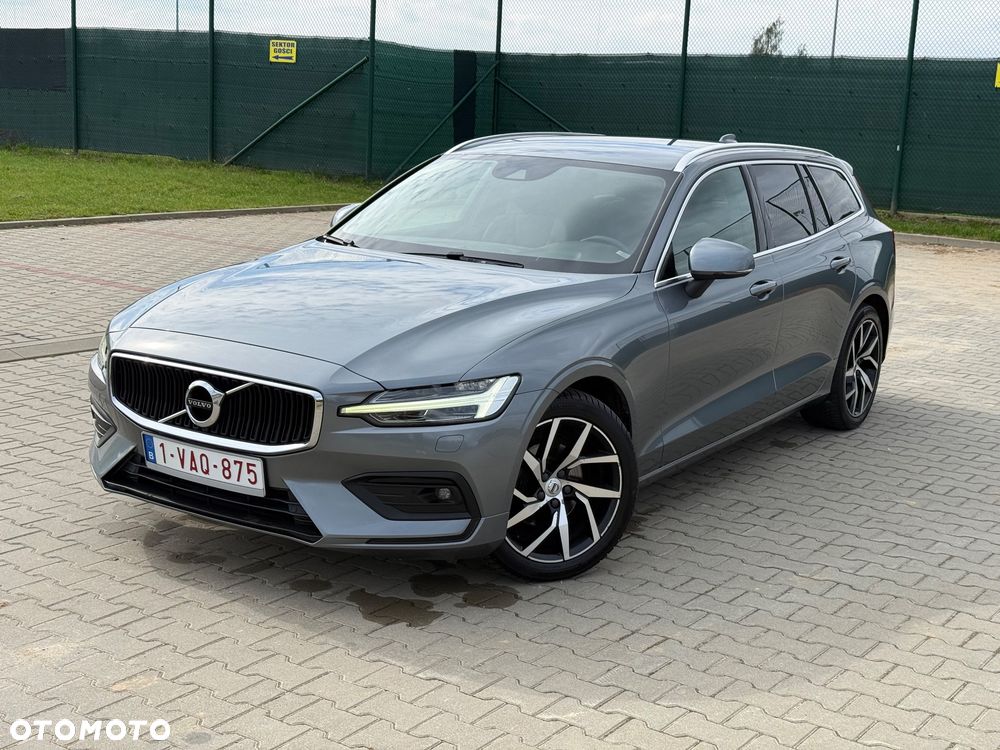 Volvo V60 D3 Momentum Pro - 28
