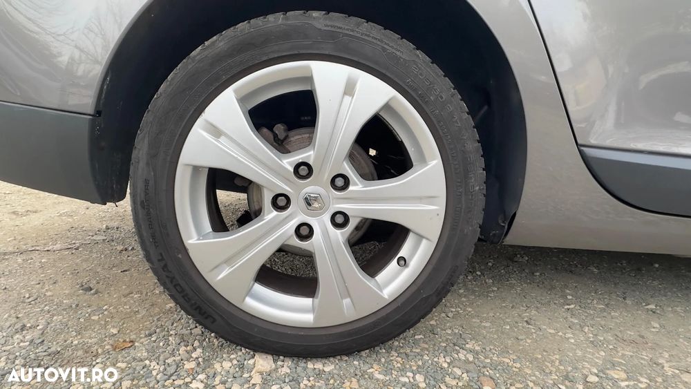 Renault Megane TCe 130 Dynamique - 19