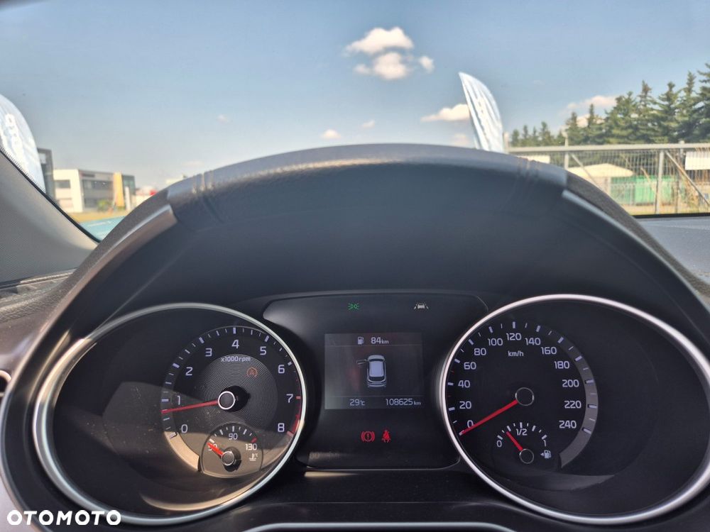 Kia Ceed 1.5 T-GDI M - 14