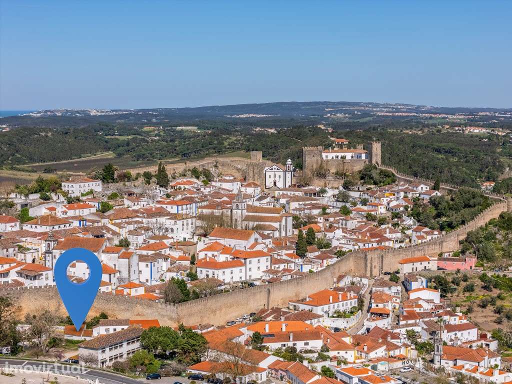 Moradia junto às muralhas do Castelo de Óbidos - Grande imagem: 3/45