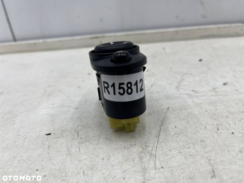 Przełącznik Chrysler PT Cruiser 00-06r. przycisk sterowanie lusterek 04608505ad - 4