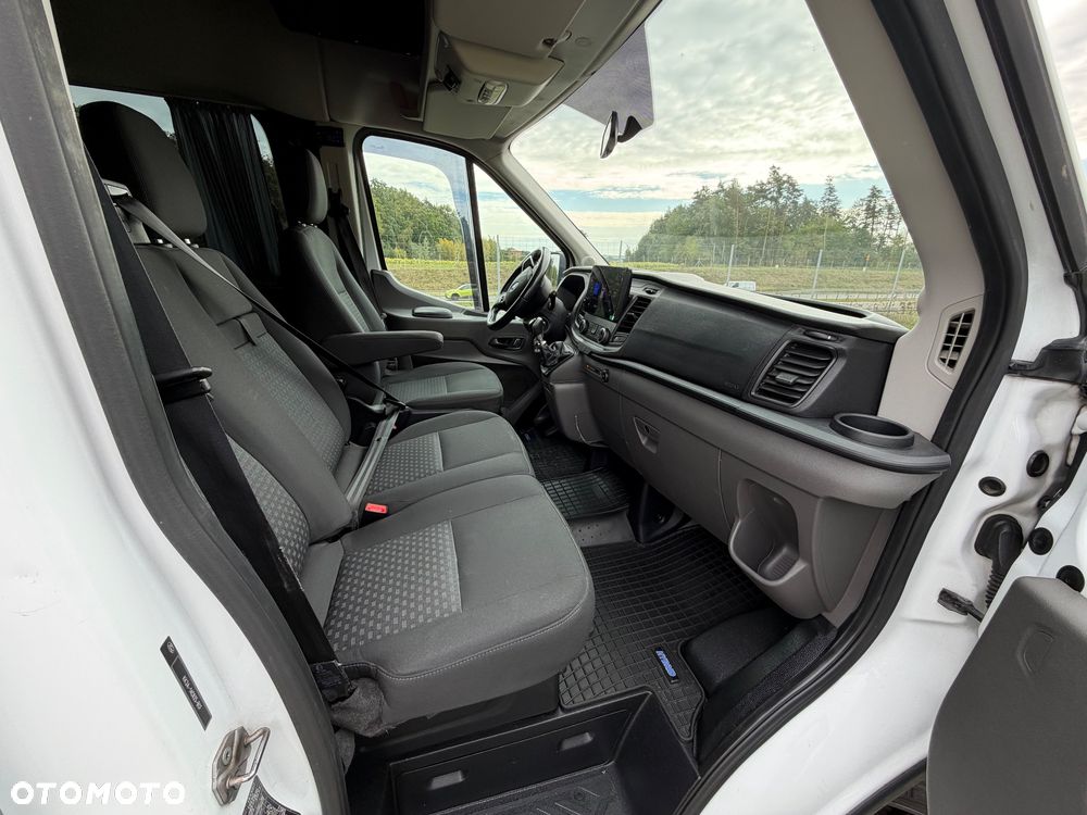 Ford Transit - 9
