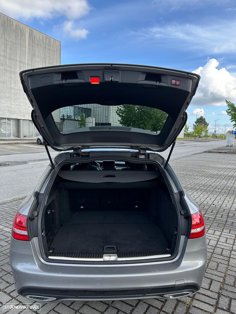 Mercedes-Benz C 300 h AMG Line - 20