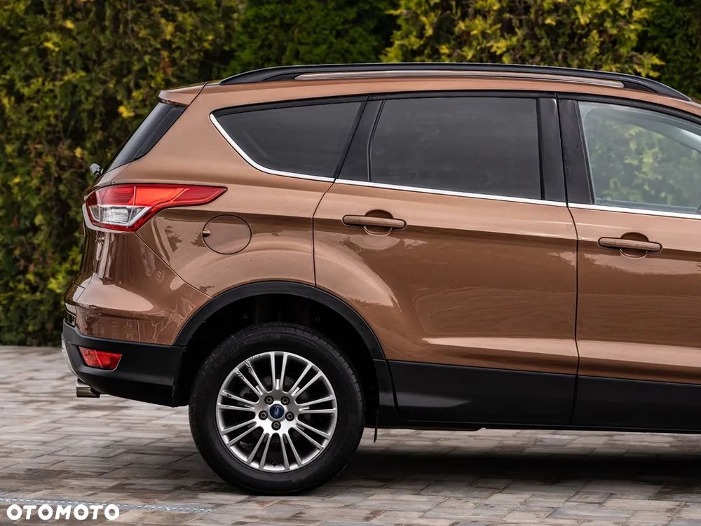 Ford Kuga 2.0 TDCi 4x4 Titanium - 9
