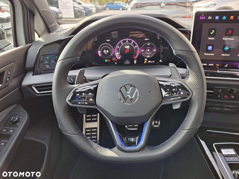 Volkswagen Golf Variant 2.0 TSI 4Motion R - 24