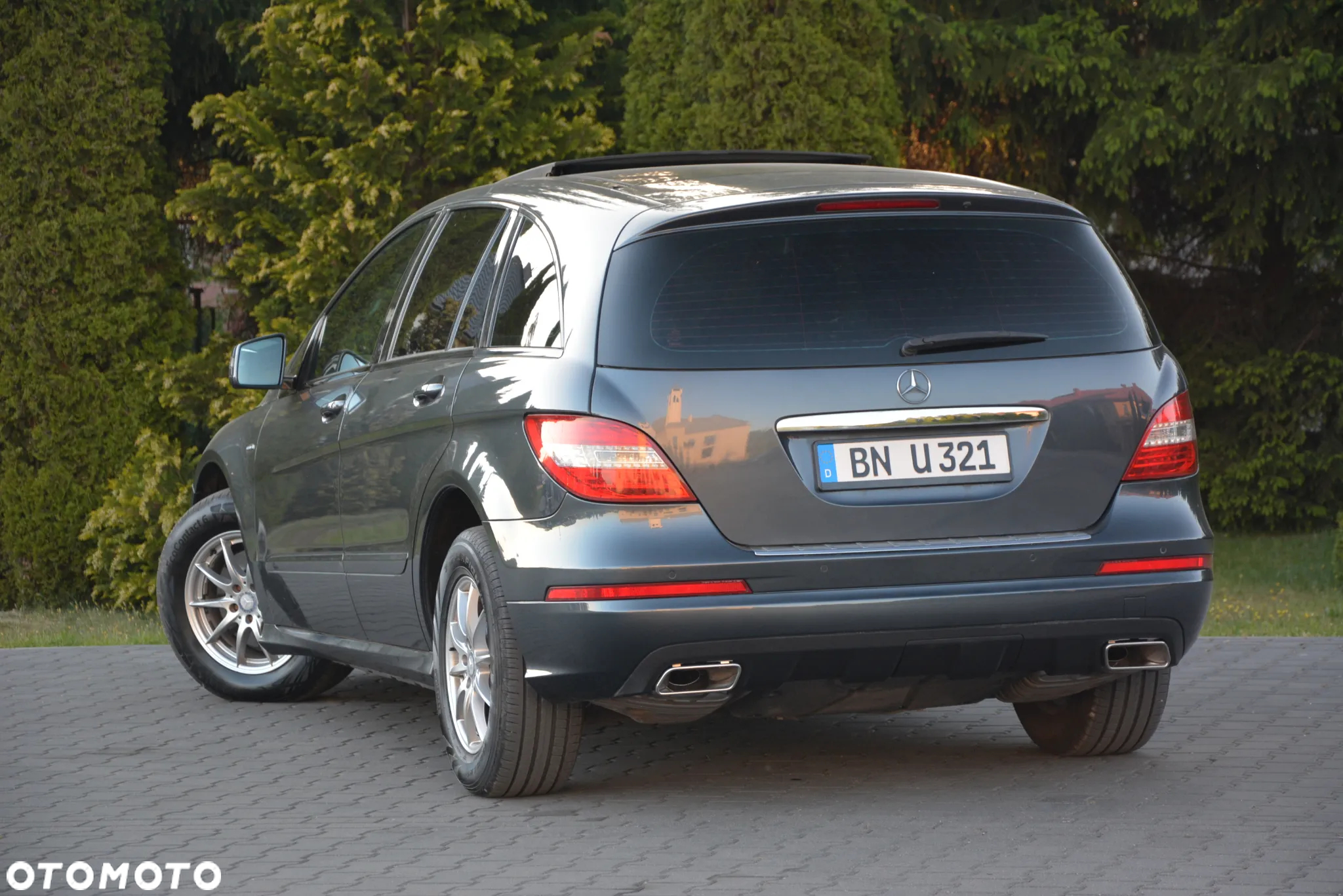 Mercedes-Benz Klasa R 300 CDI DPF BlueEFFICIENCY 7G-TRONIC - 9