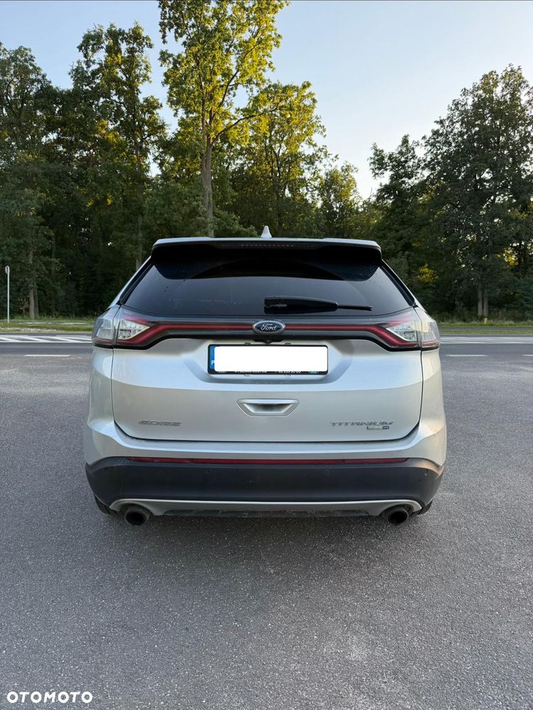 Ford Edge - 5