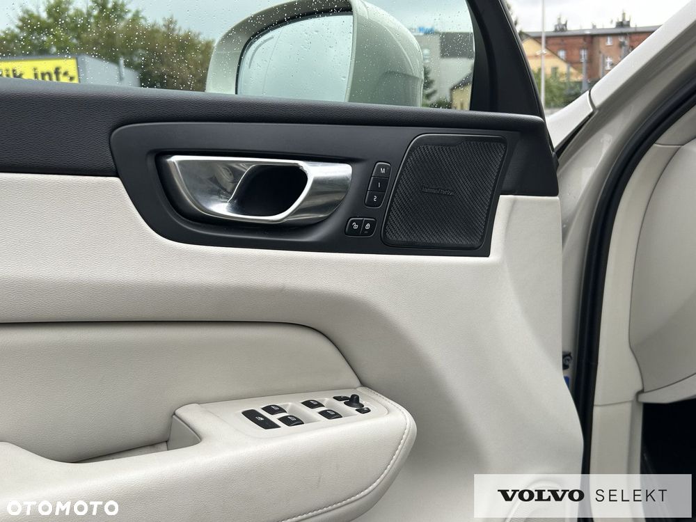 Volvo XC 60 - 10