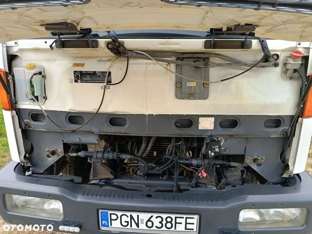 Nissan Atleon - 9