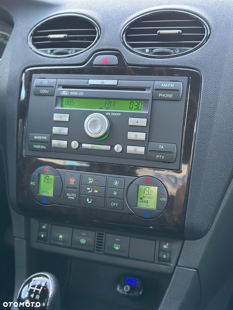 Ford Focus 1.6 TDCi Ghia - 13