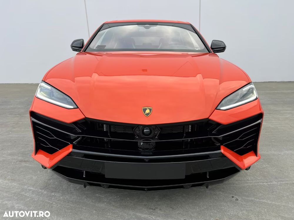 Lamborghini URUS - 4