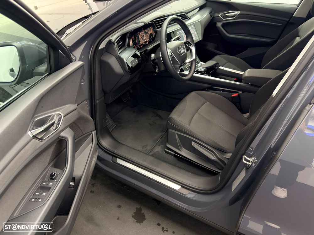 Audi Q8 e-Tron 50 quattro advanced - 16