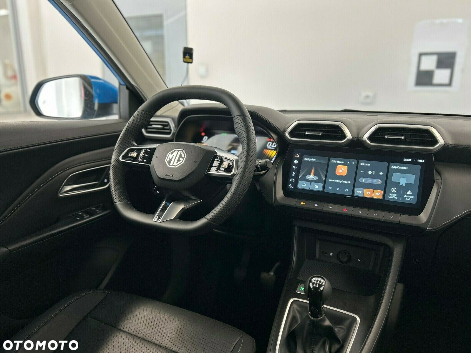 MG ZS - 22