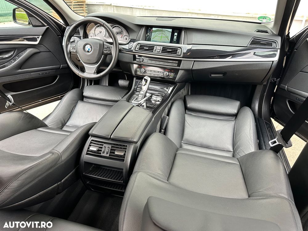BMW Seria 5 530d xDrive Touring Sport-Aut. Luxury Line - 10
