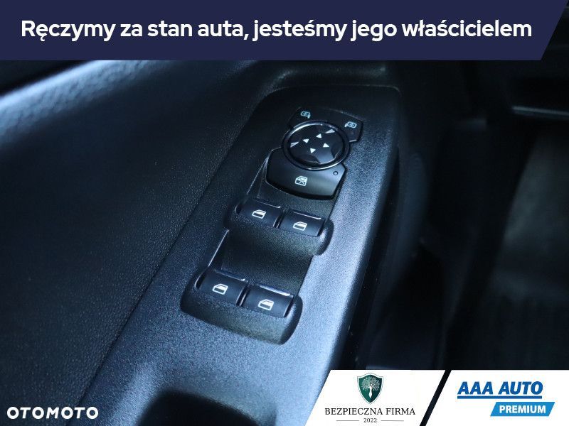Ford EcoSport - 18