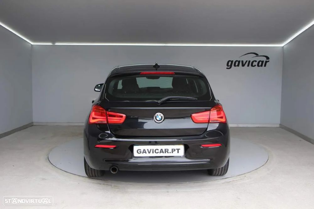BMW 116 d Line Sport - 13