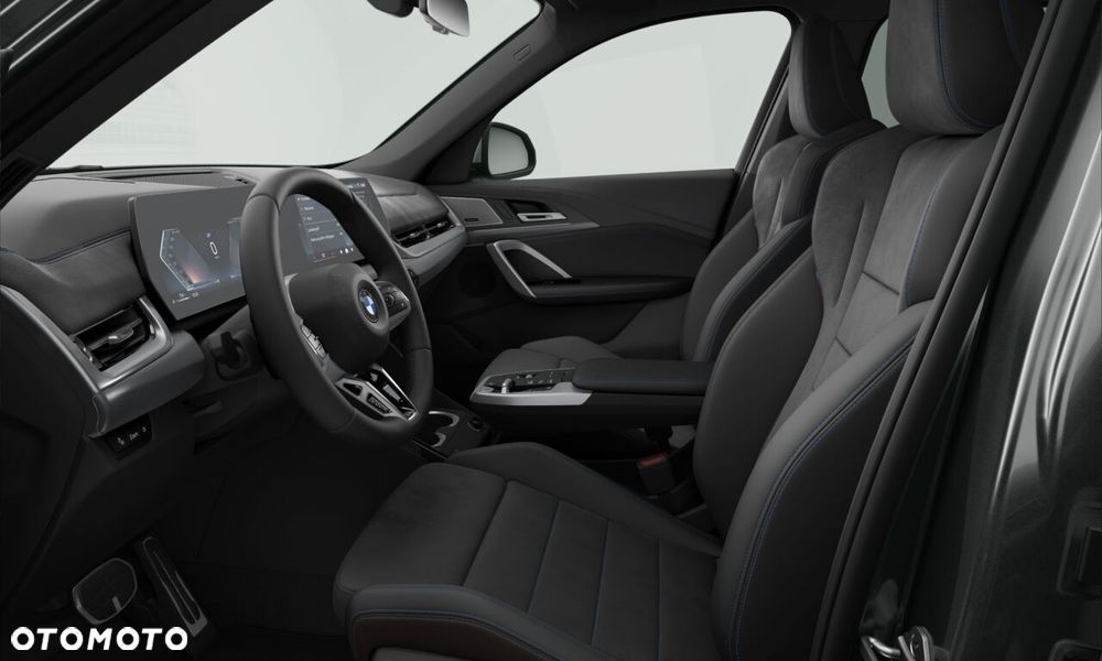 BMW X1 xDrive20d mHEV - 4