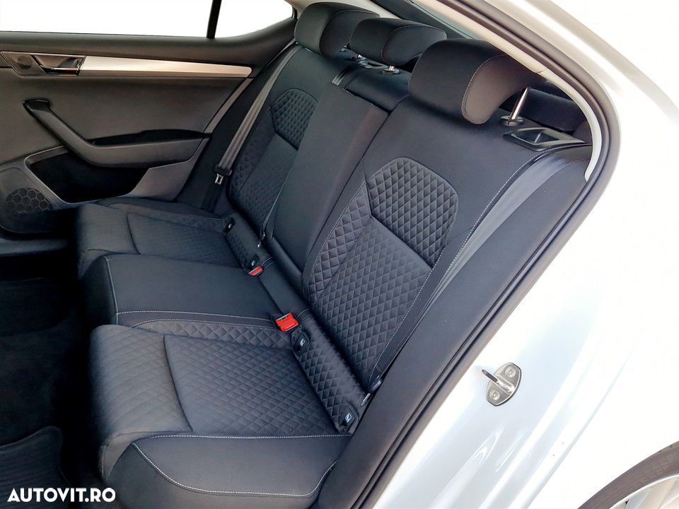 Skoda Superb 1.4 TSI PHEV Ambition - 16
