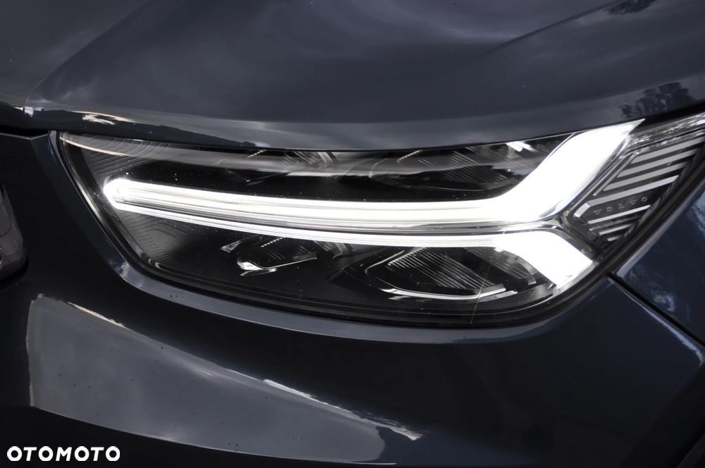Volvo XC 40 - 31