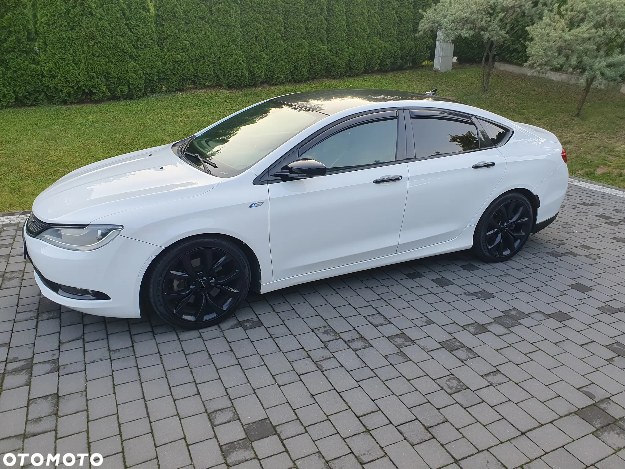 Chrysler 200 - 3
