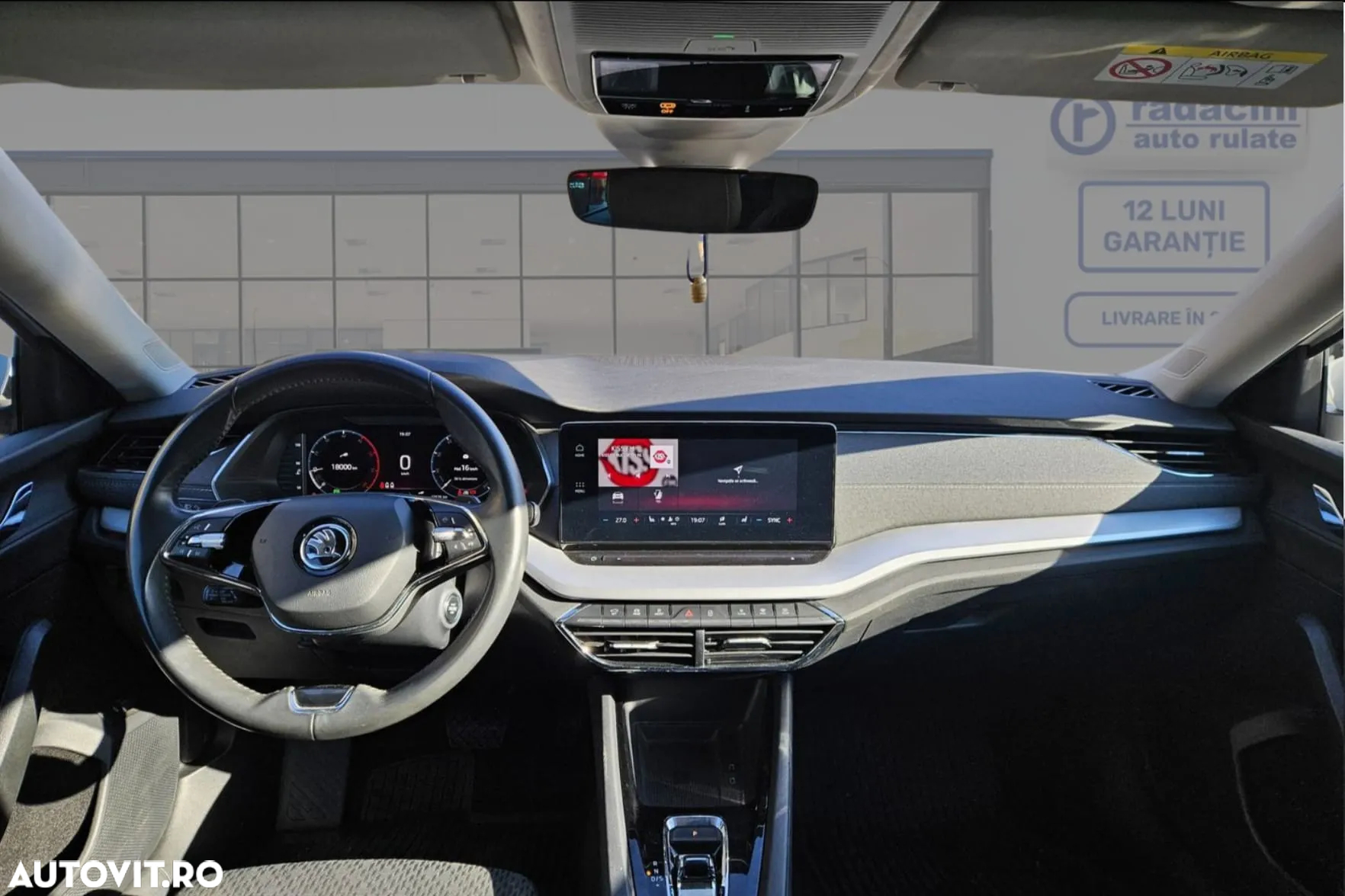 Skoda Octavia Combi 2.0 TDI DSG Style - 9