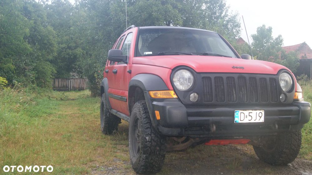 Jeep Liberty 2.8 CRD 4x4 - 3