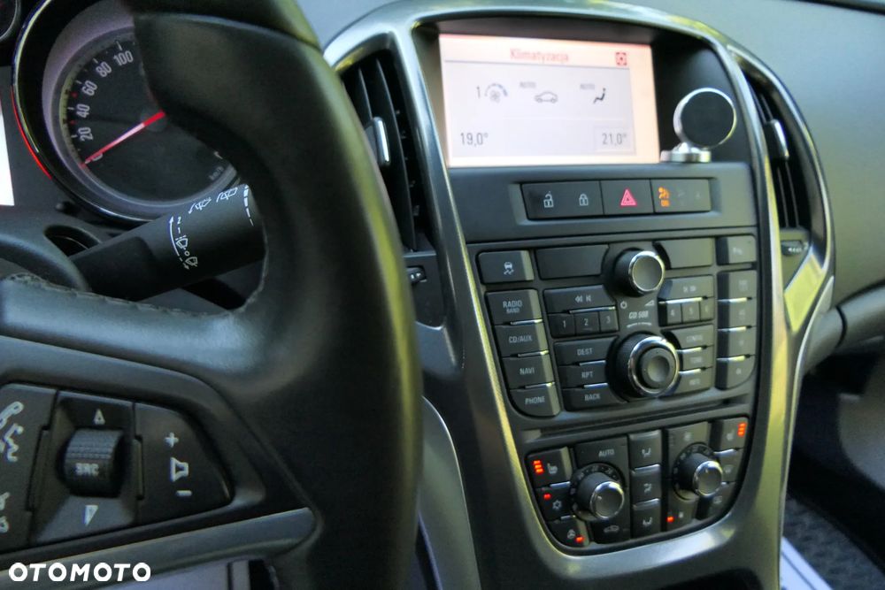 Opel Astra 1.4 EcoFLEX Innovation - 28