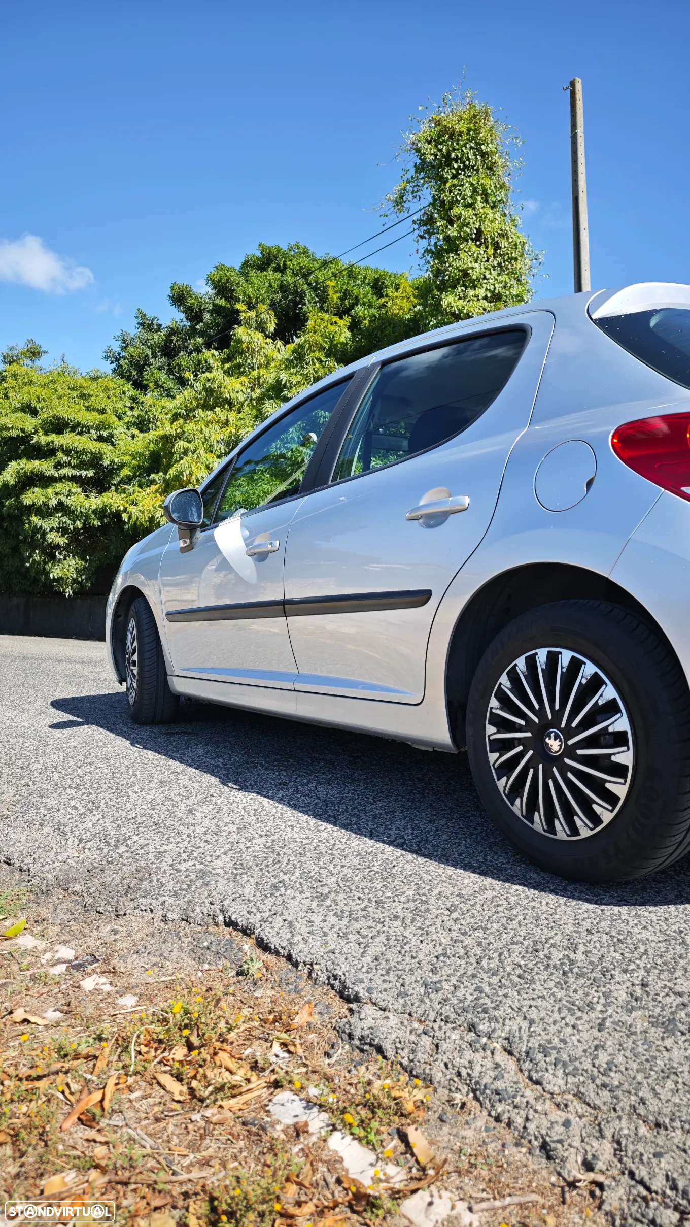 Peugeot 207 1.4 16V Active - 13