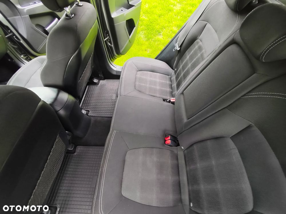 Kia Sportage 1.6 GDI M 2WD - 11