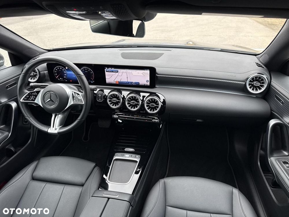 Mercedes-Benz CLA - 19