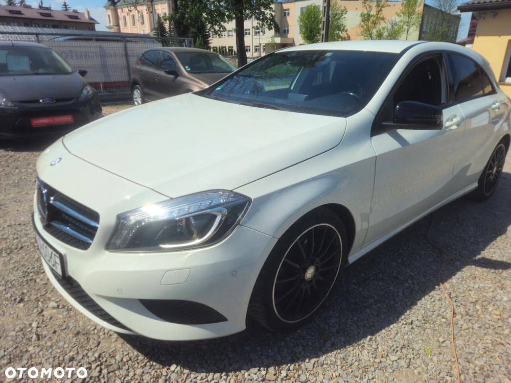 Mercedes-Benz Klasa A 200 Peak Edition - 36
