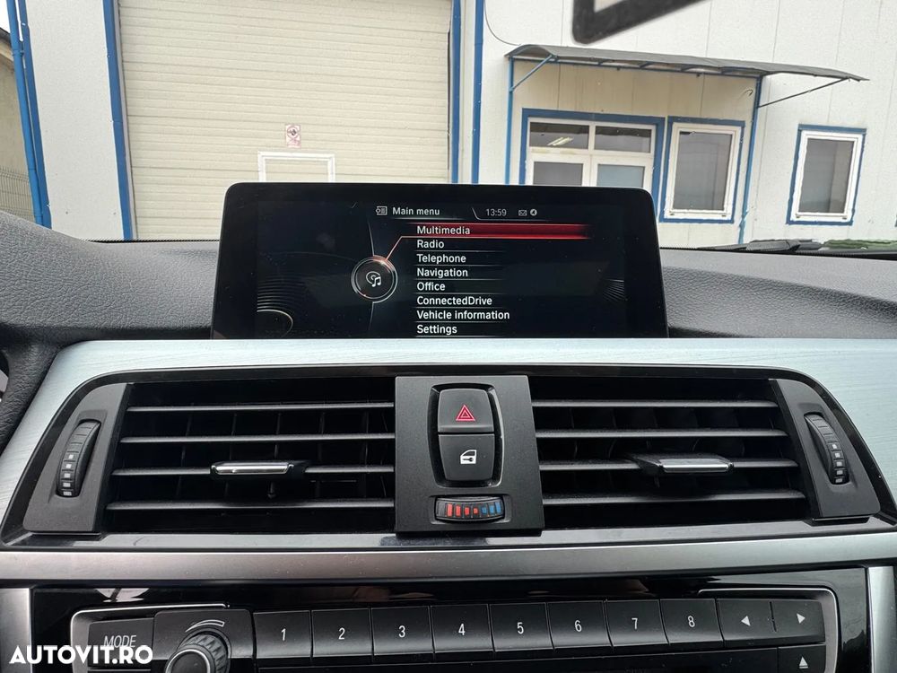 BMW Seria 4 420d Coupe Aut. Luxury Line - 13