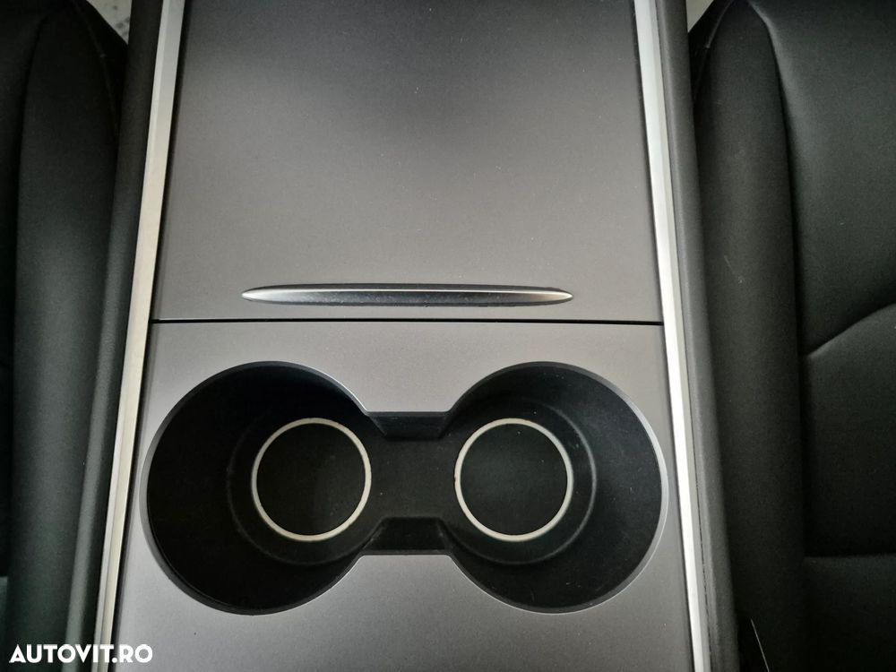 Tesla Model 3 Langstreckenbatterie Allradantrieb Dual Motor - 25