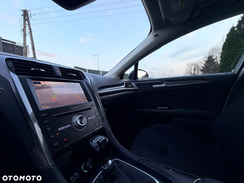 Ford Mondeo 2.0 EcoBlue Titanium - 20