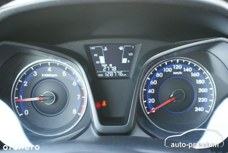 Hyundai ix20 1.4 Trend - 11