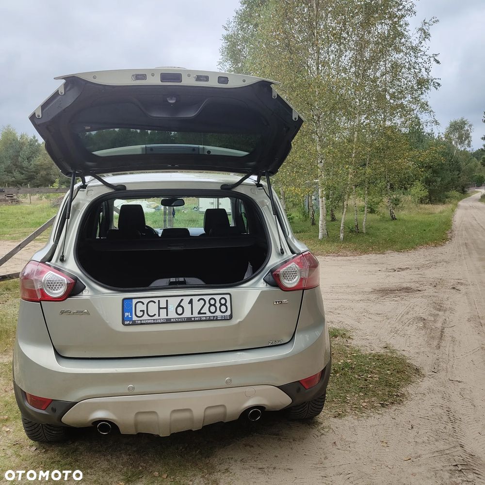 Ford Kuga - 8