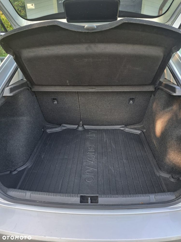 Skoda RAPID 1.4 TDI DPF Ambition - 12