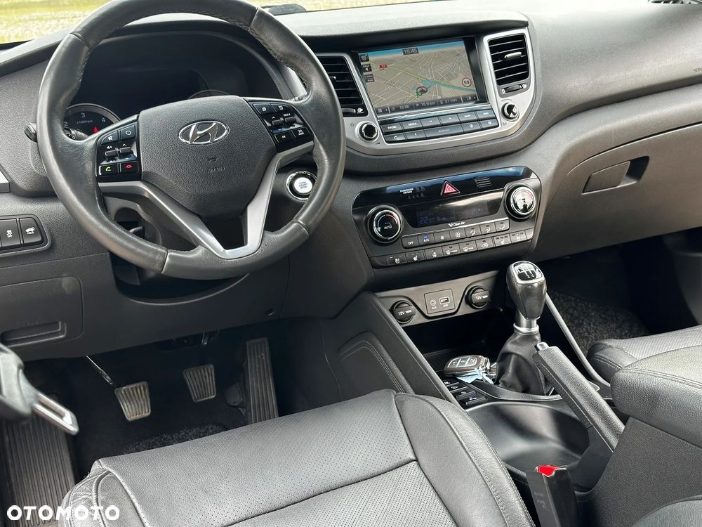 Hyundai Tucson - 25