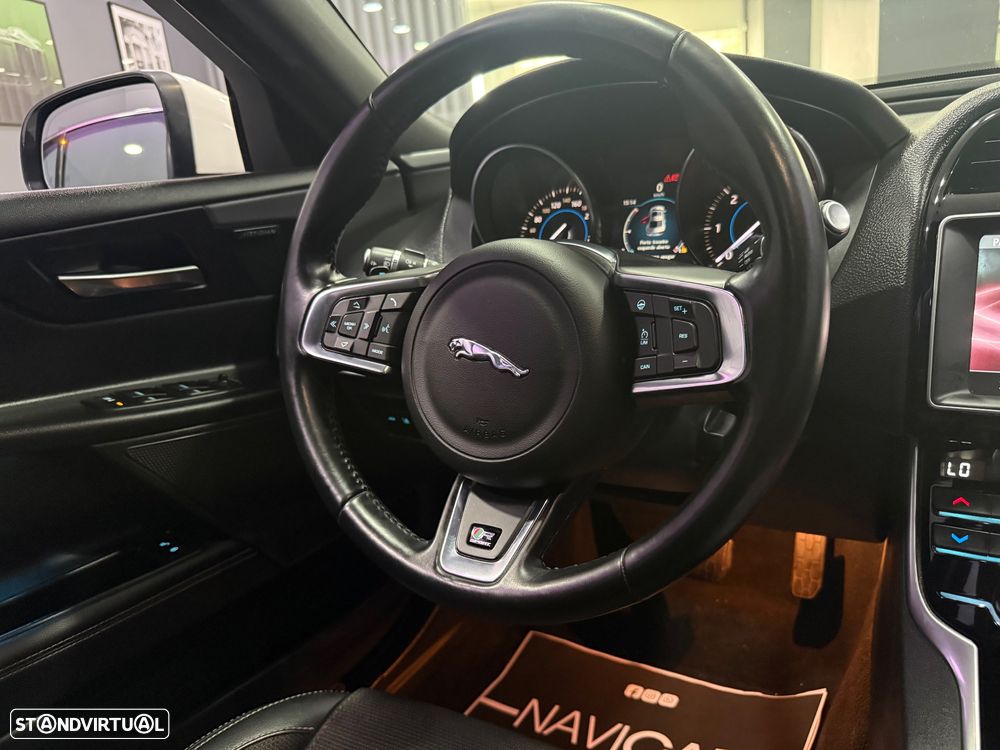 Jaguar XE 20d Aut. R-Sport - 22