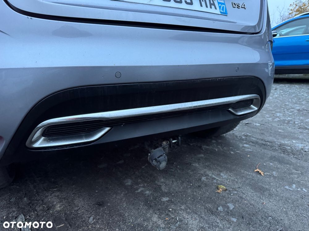 Citroën DS4 Cross 1.6 BlueHDi Be Chic S&S EAT6 - 26