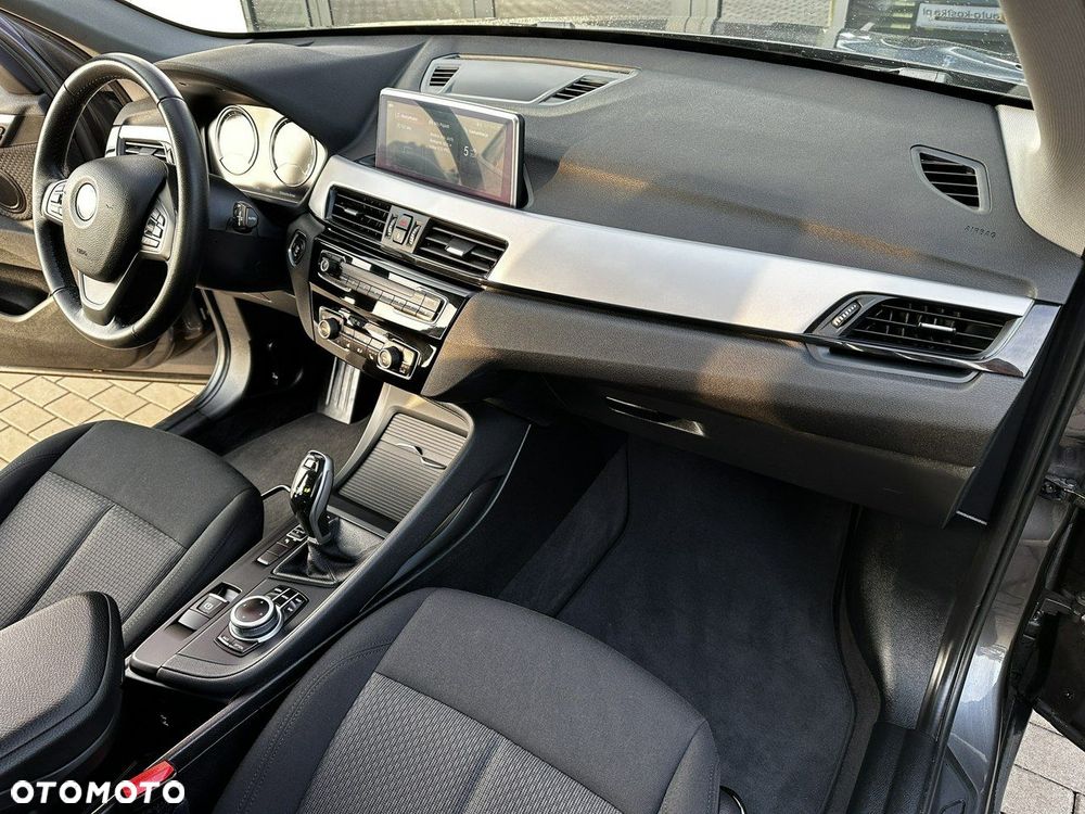 BMW X1 xDrive18d Advantage - 15