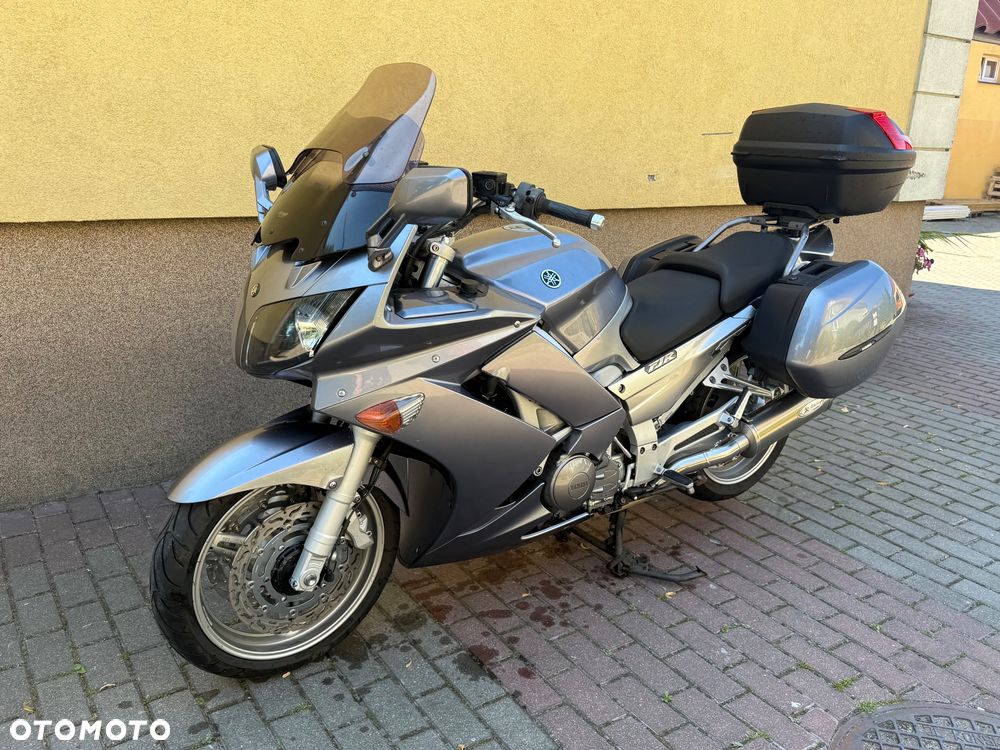 Yamaha FJR - 15