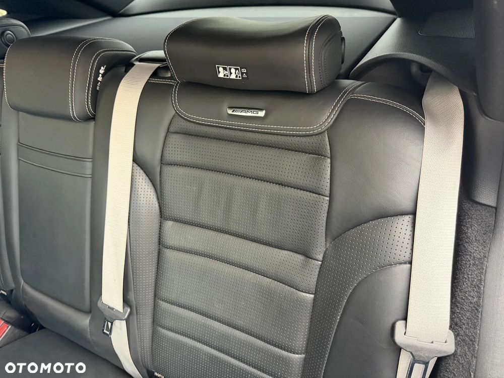 Mercedes-Benz GLE - 28