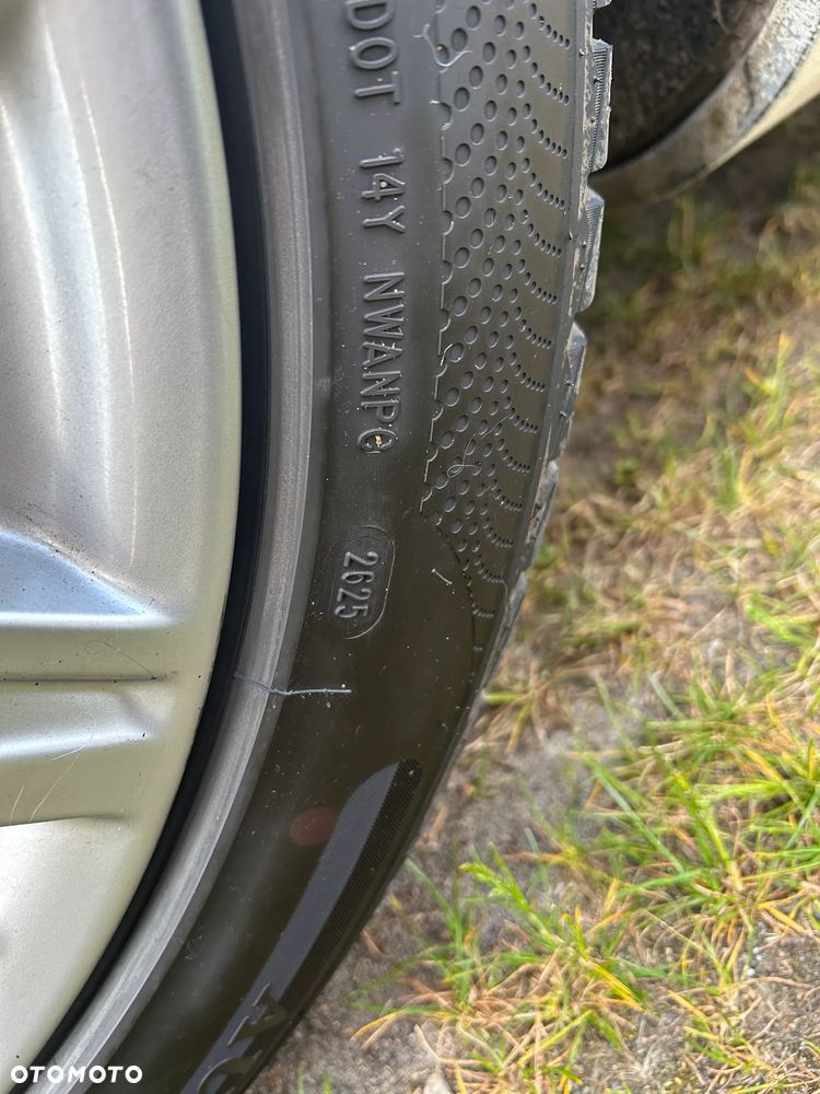 Audi A8 4.2 Quattro - 12