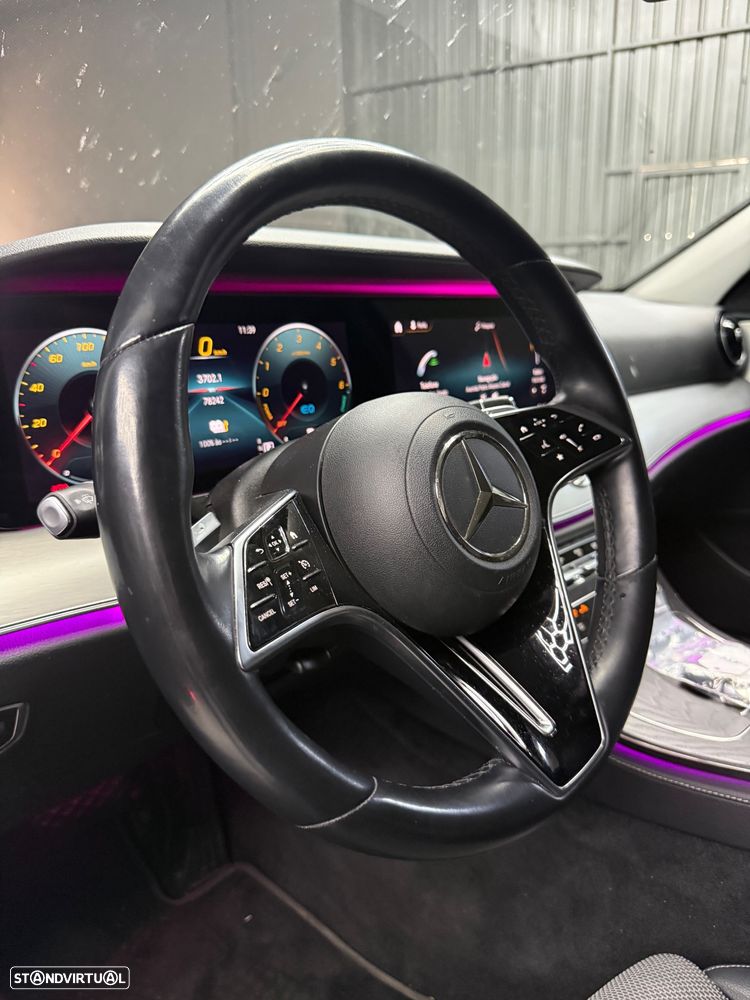 Mercedes-Benz E 300 de 4Matic 9G-TRONIC Avantgarde - 28